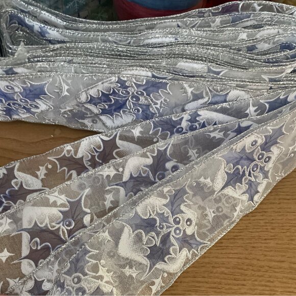 Large Lot of Christmas Holiday Ribbon Set of 12 Some New Some Wired Bows Wreaths - Picture 2 of 8